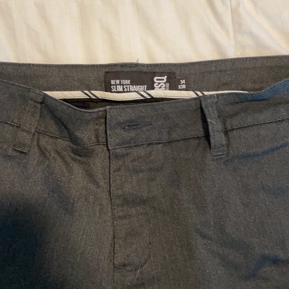 Mens RSQ chino slim straight cotton pants so 34/30